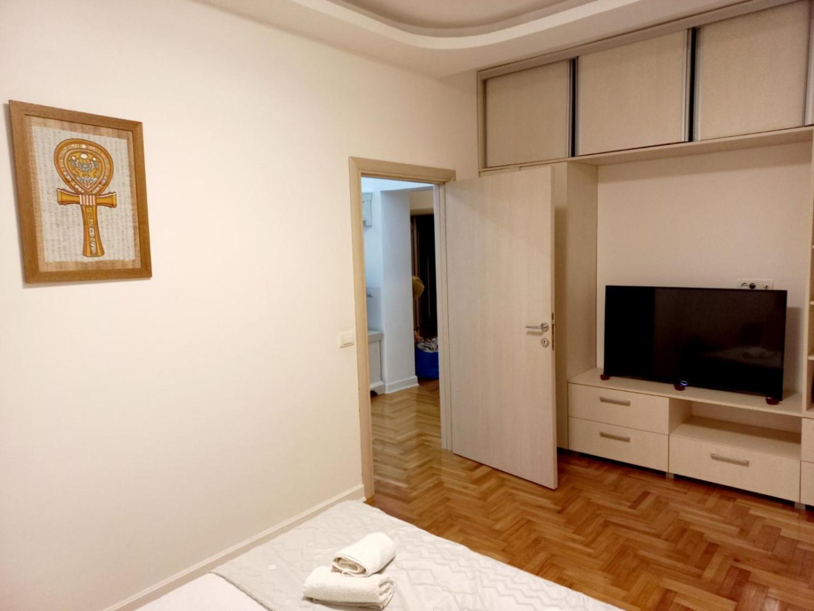 Apartment Alex Belgrado Exterior foto